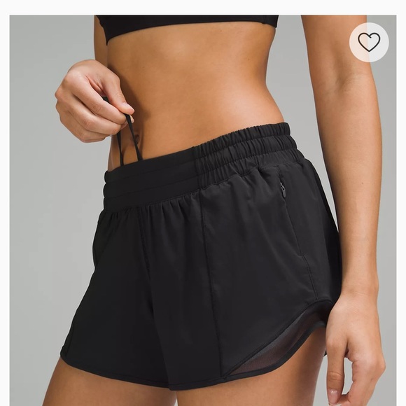 Lululemon Black 4” Low Rise Hotty Hot Short - Picture 1 of 7